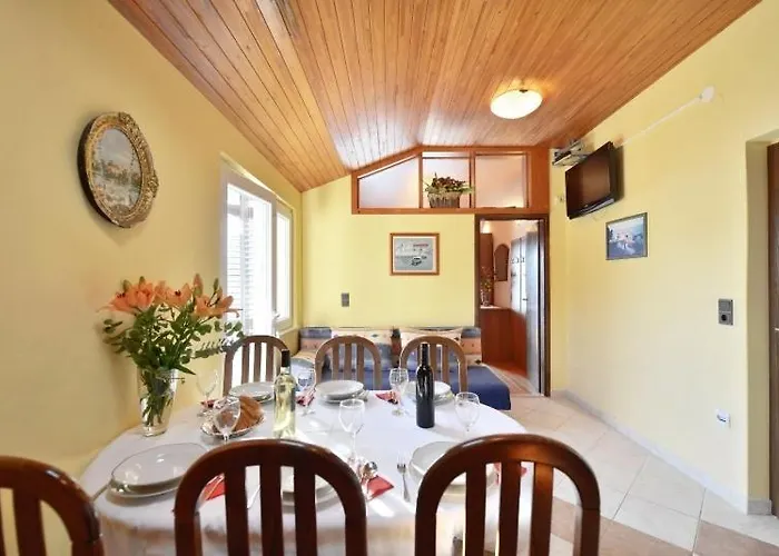 House Rogoznica * Lokva Rogoznica