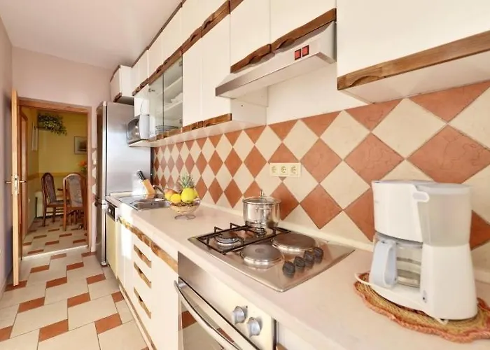 Apartman House Rogoznica