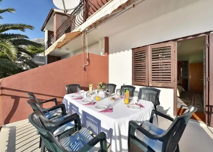 Apartman House Rogoznica *