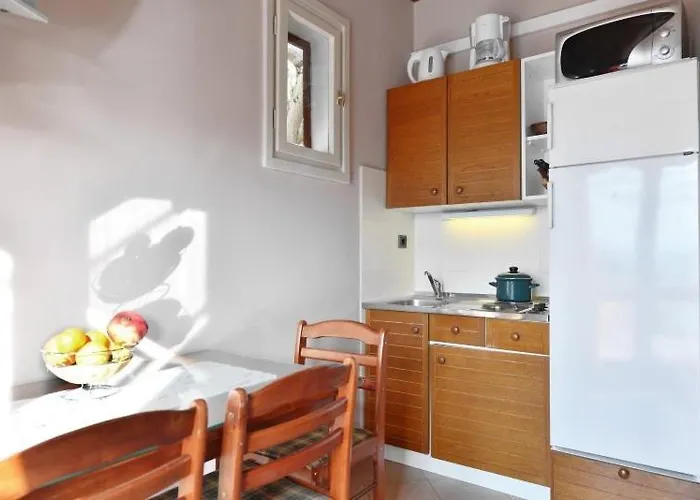 Apartman House Rogoznica